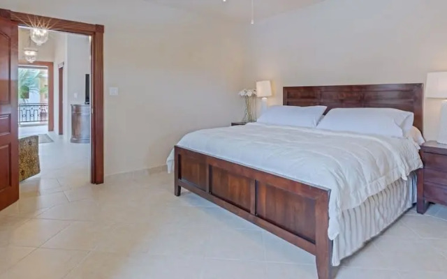 Condo Marina 360