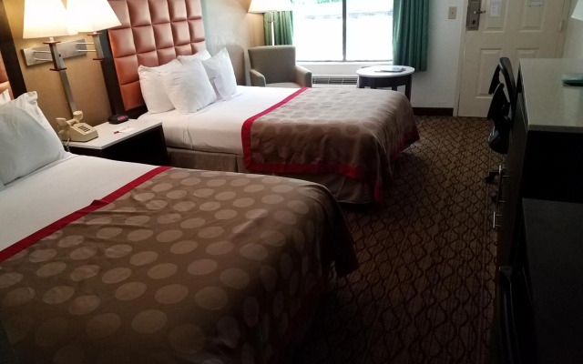 Ramada by Wyndham Temple Terrace/Tampa North