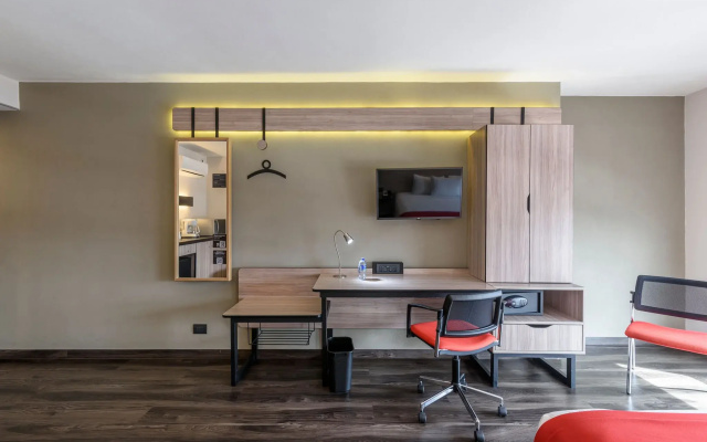 City Express Plus By Marriott Bogota Aeropuerto