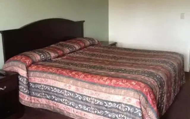 Relax Inn Lakeland
