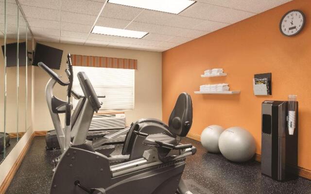 Country Inn & Suites By Carlson, Lawrenceville, GA