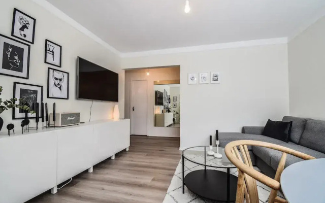 Apartment V20