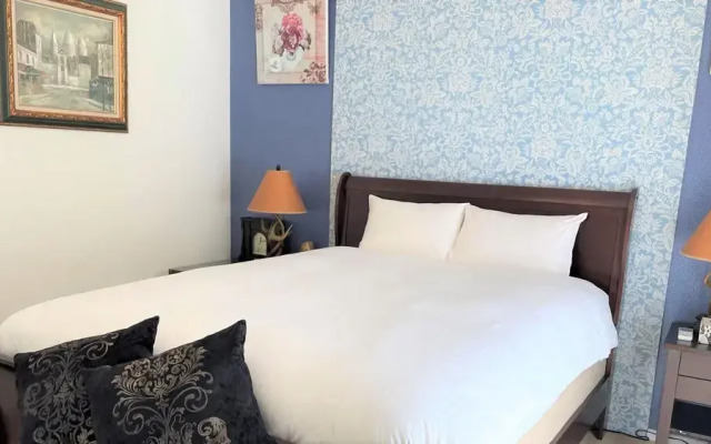 Rose Terrace Bise