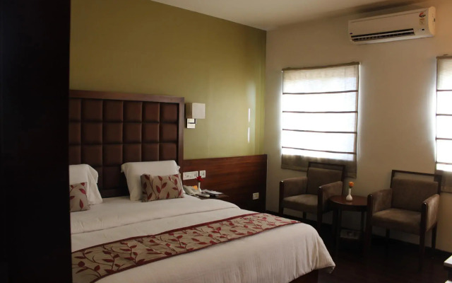 FabHotel Srujana Inn