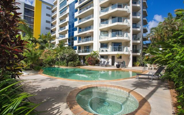 Cairns Oceanview at 181 The Esplanade (6)