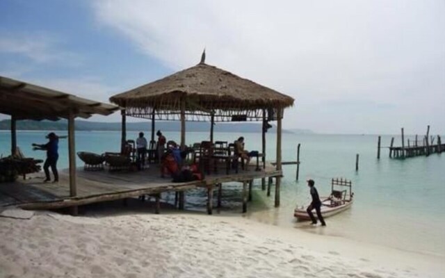Soksan New Beach Bungalow