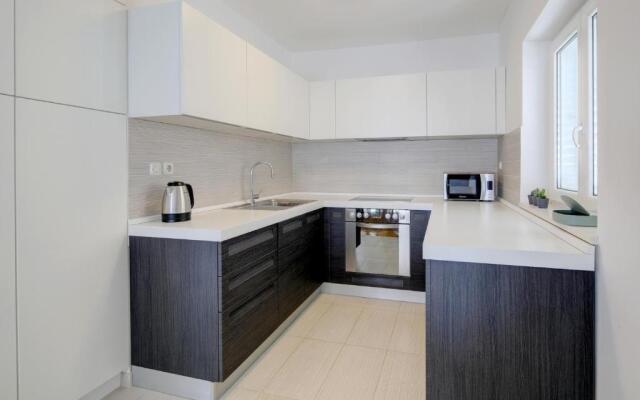 Apartment 330