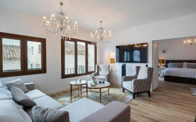 Puerto Banus second line, luxury apartement