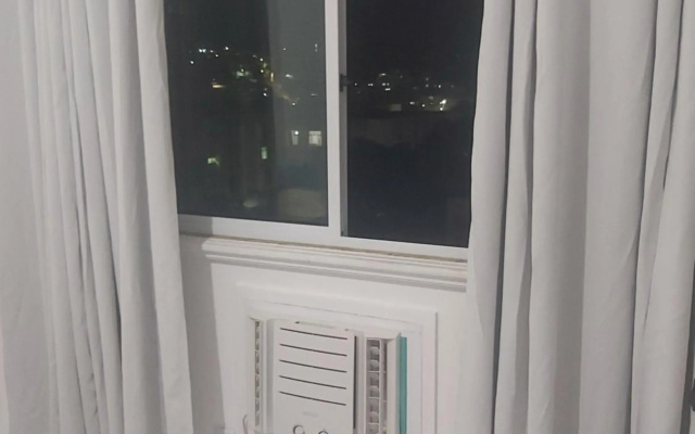 Lindo Apto 2 quartos c/suíte de frente na prainha!