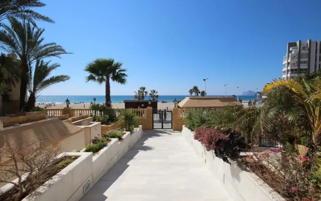 Exclusive Luxury Frontline Apt. Amazing Views