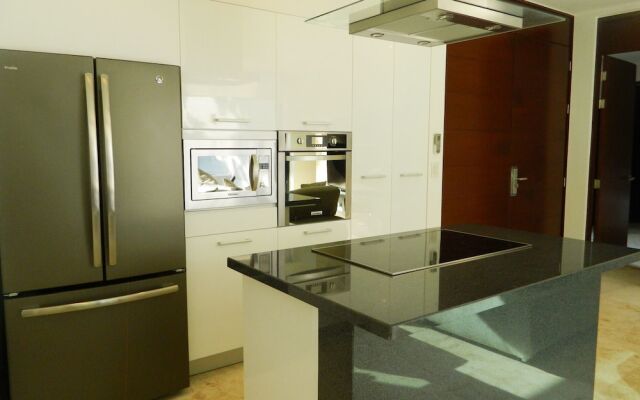 Luxury Townhouse Private Pool and Golf
