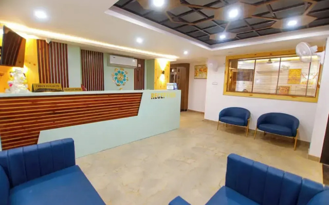 Paarth Grand