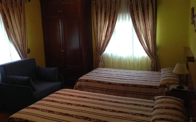 Hostal la Plaza