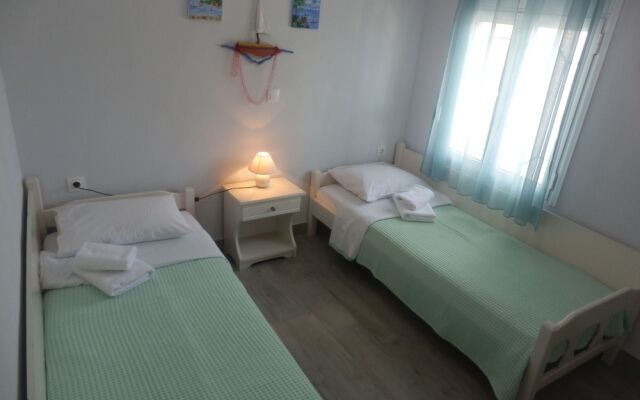 Zephyros Family Apartments