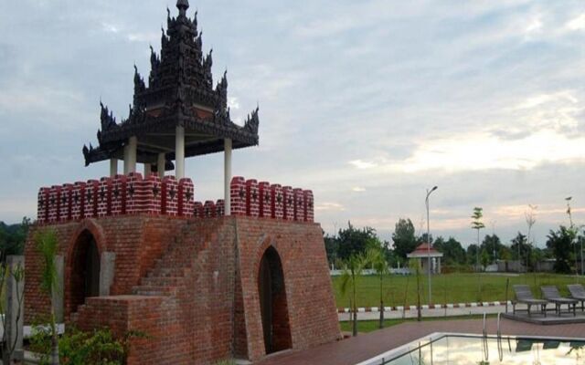 Man Myanmar Hotel