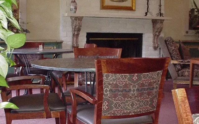 The Inn at Tallgrass