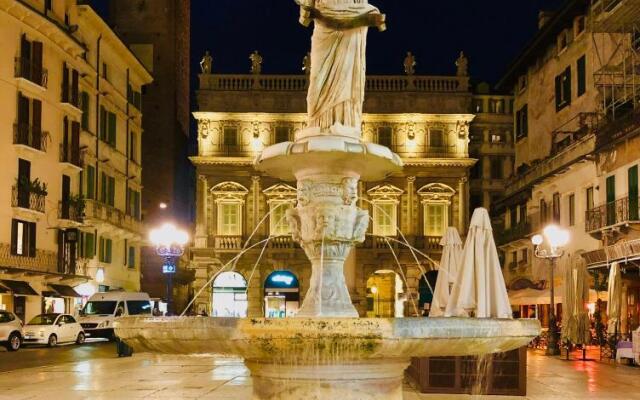 Casa Martini Piazza Erbe