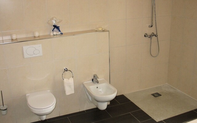 Gorgeous Villa in Arenas Spain With Private Swimming Pool