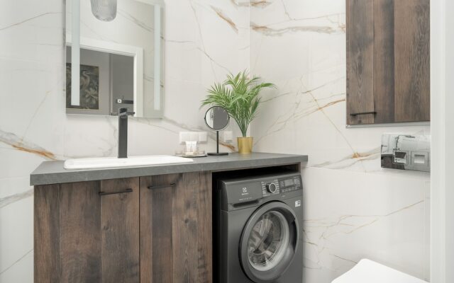 Wellness Zone & Parking by Renters