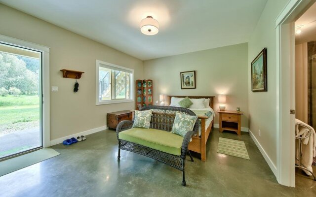 Peaks Bed And Breakfast