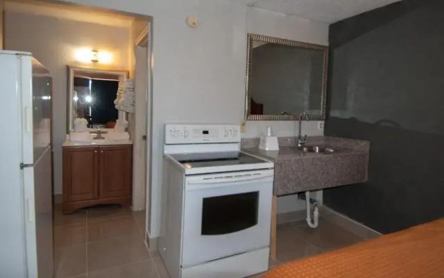 Days Inn Clearwater Hotel
