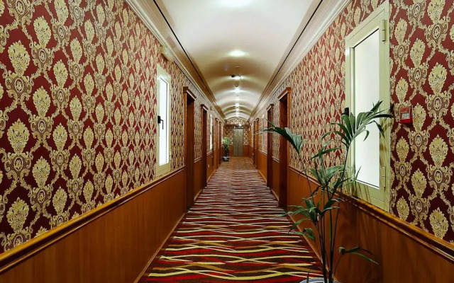 Jonrad Hotel