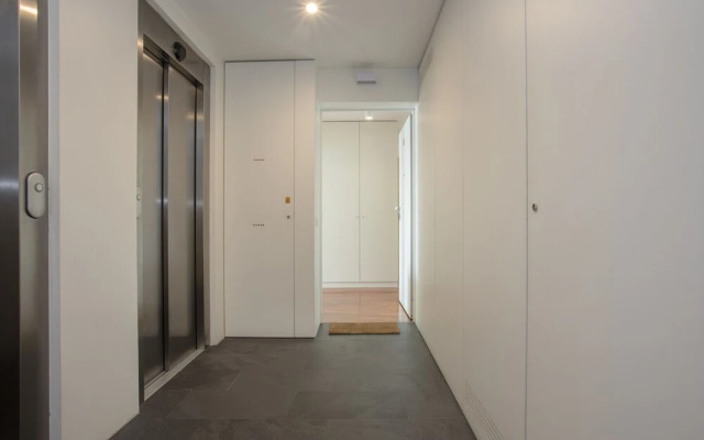 Liiiving - Bright Light Apartment