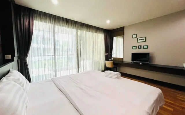 The Regent Bangtao by RESAVA