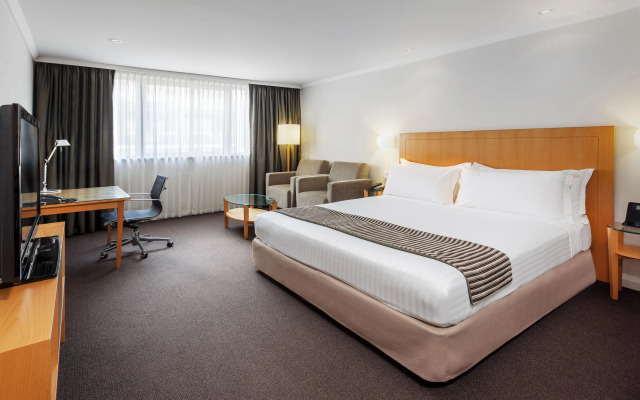 Crowne Plaza Perth by IHG