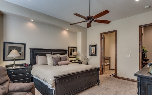 Pebble Beach 3 Bedroom Apts