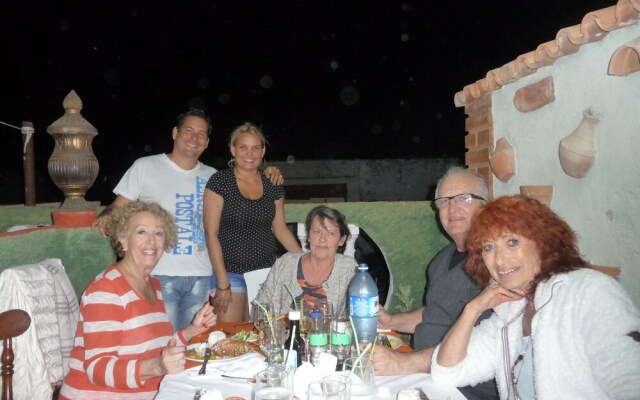 Hostal Mar y Tierra