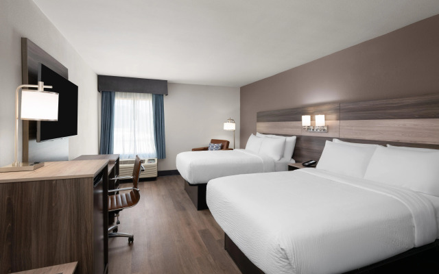 Garner Hotel August West by IHG