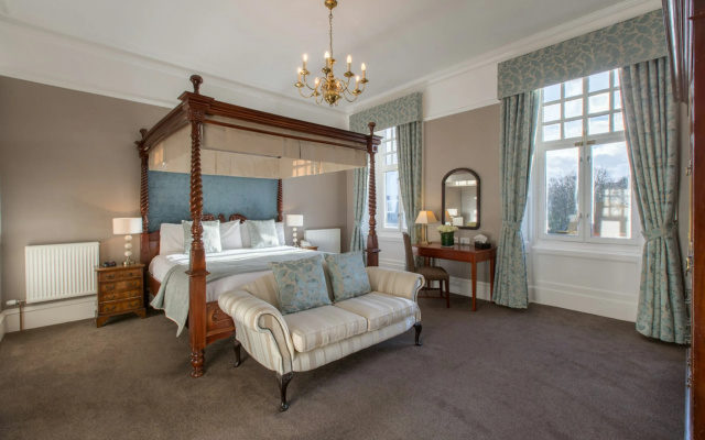 Sherbrooke Castle Hotel