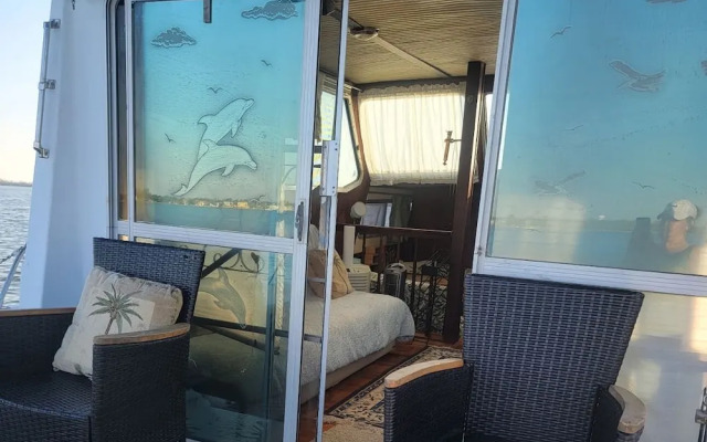 Yacht Time
