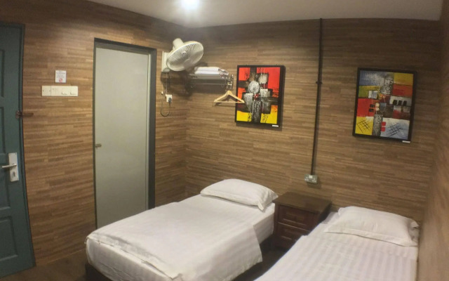 Talents Motor Park Hotel