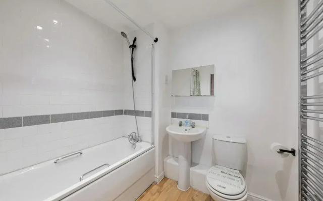 London Oasis Apartment
