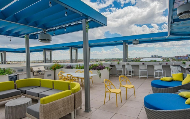 Luxe Apartments In Tempe By Wanderjaunt