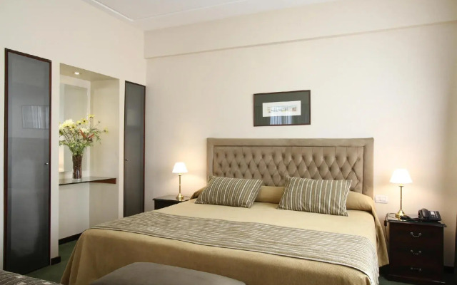 Hotel Catalinas Tucuman