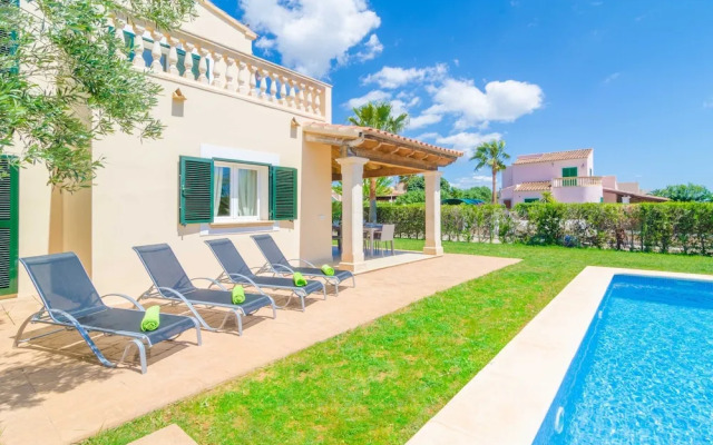 Voltora in Campos With 3 Bedrooms and 3 Bathrooms