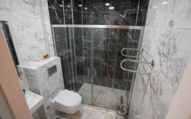 Отель Gokotta Suite