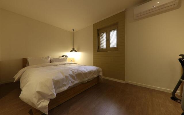HOTEL YaJa West Gate