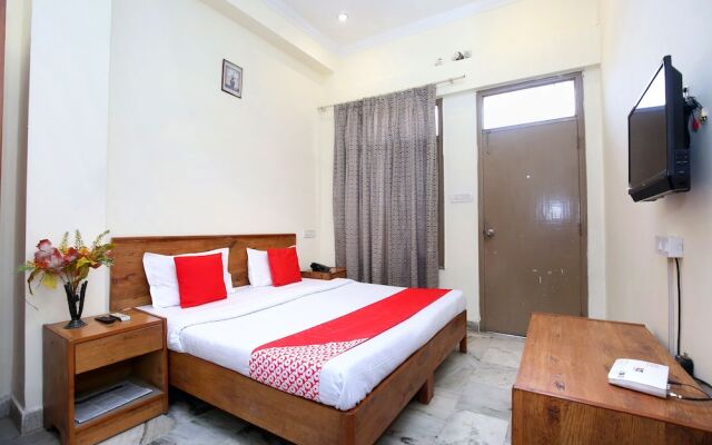 Comfort Inn by OYO Rooms