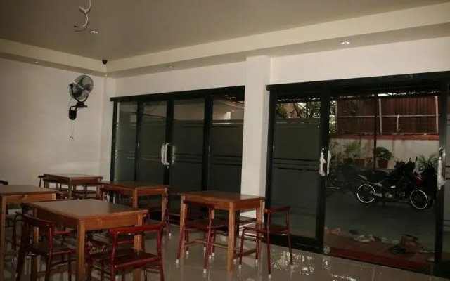 Hotel Aroma Inn Pontianak