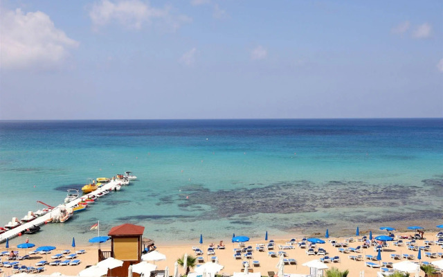 Silver Sands Beach Hotel