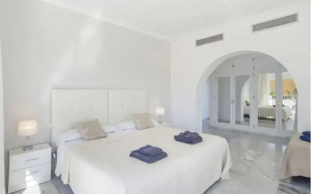 Elegant Villa Retreat