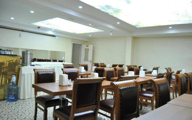 Star Park Hotel