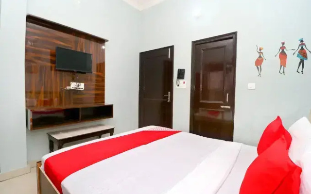 Rj Royal Guest House by OYO Rooms