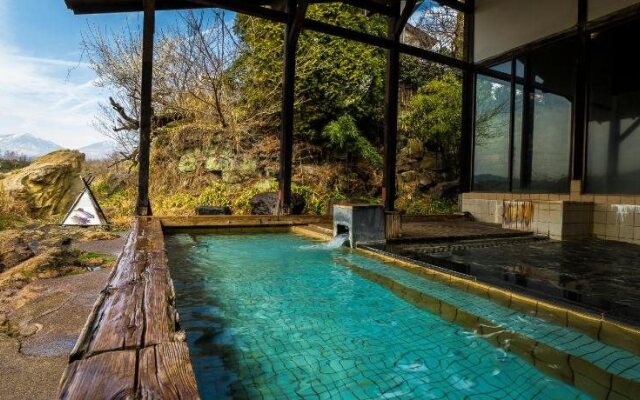 Kagoiwa Onsen Ryokan