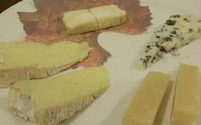 Pension Vin de Rouge