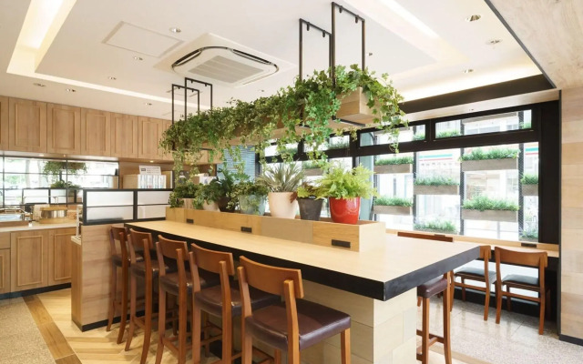 Super Hotel Umeda Higobashi